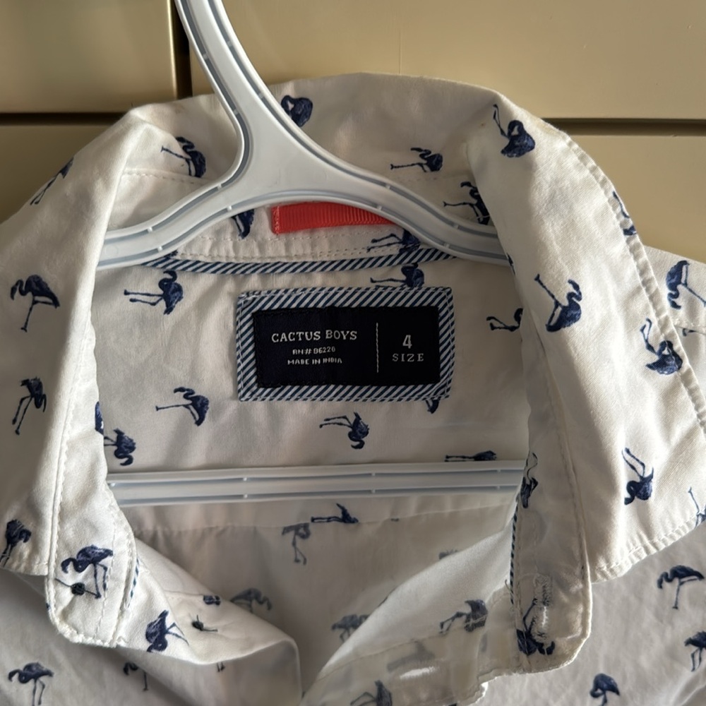 Button down Shirt - Picture 2 of 3